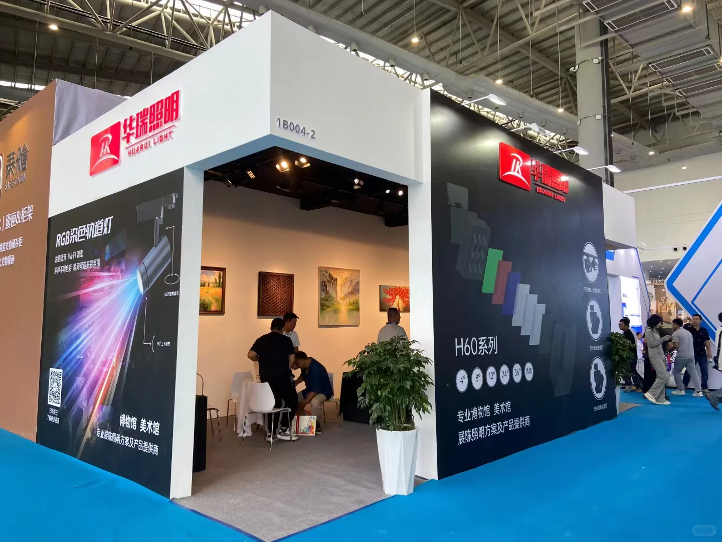 展台计师搭建|草原上的展会