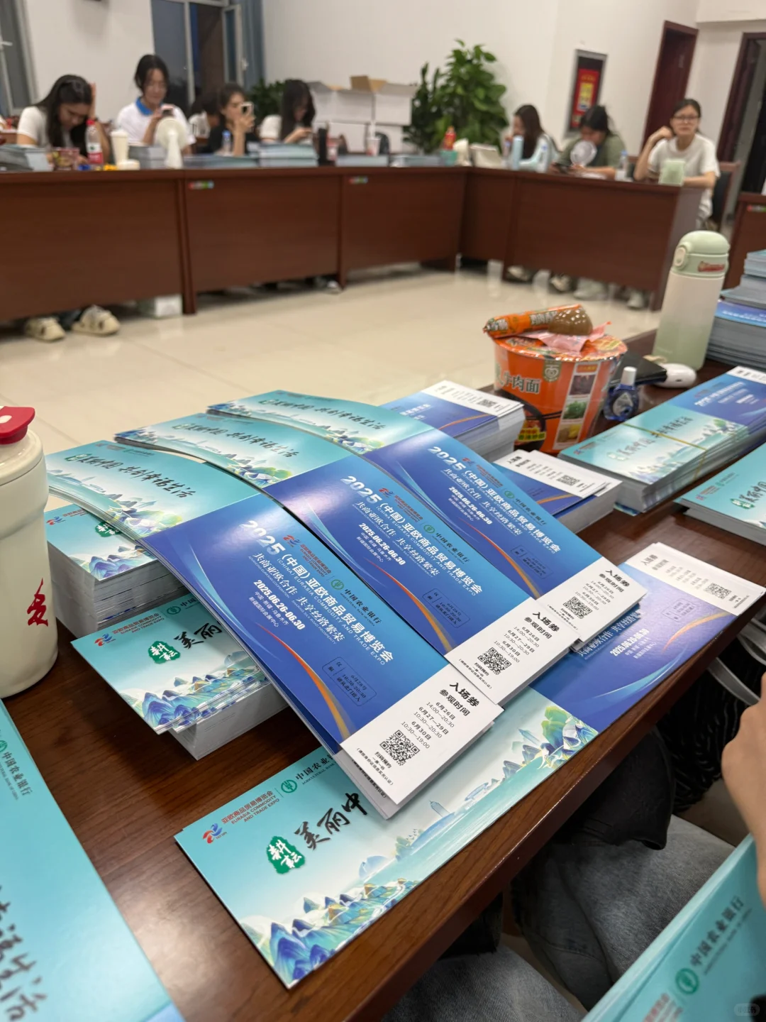 亚欧商品贸易博览会志愿者日常