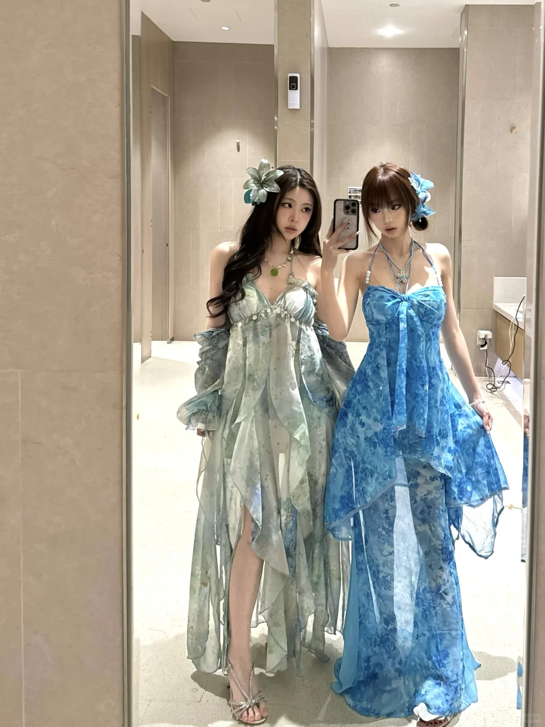 夏天的海边穿搭合集来咯！都好喜欢！