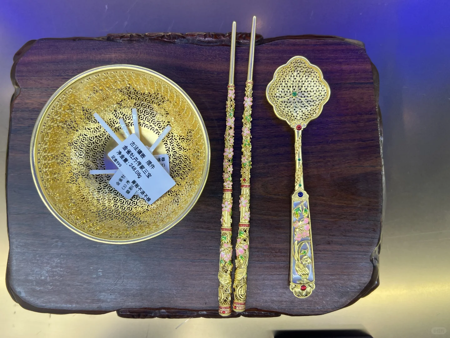 来会展中心逛展了