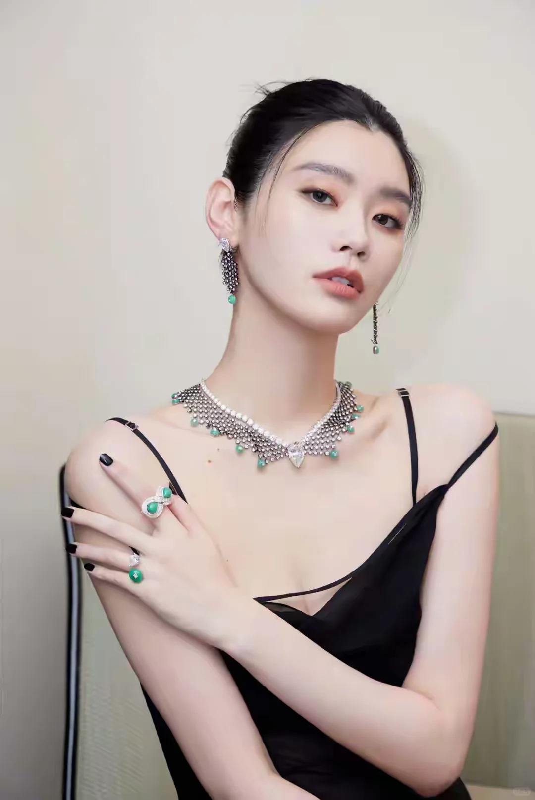 奚梦瑶-她的美，超模的身段，仙女的容颜.