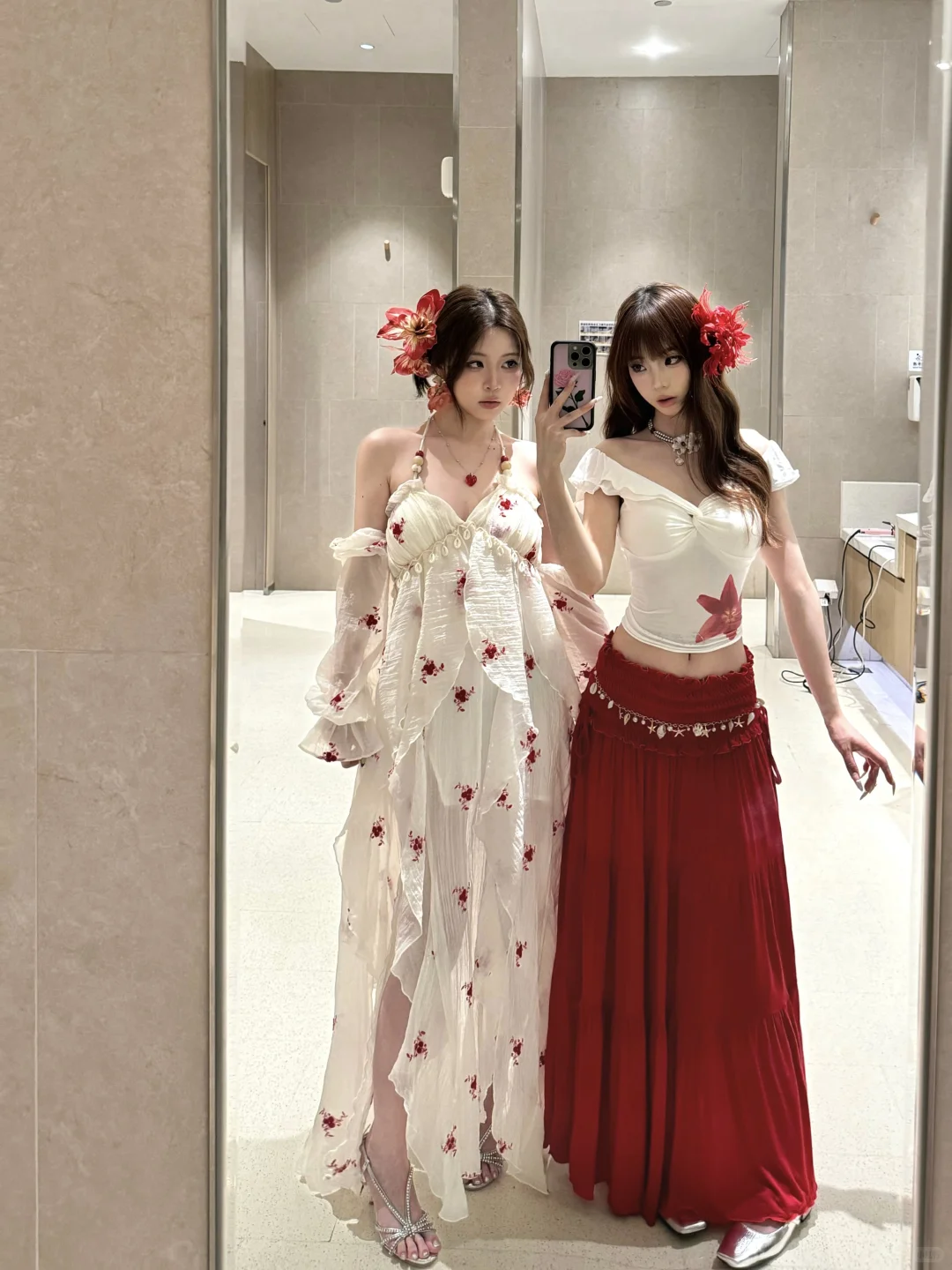 夏天的海边穿搭合集来咯！都好喜欢！