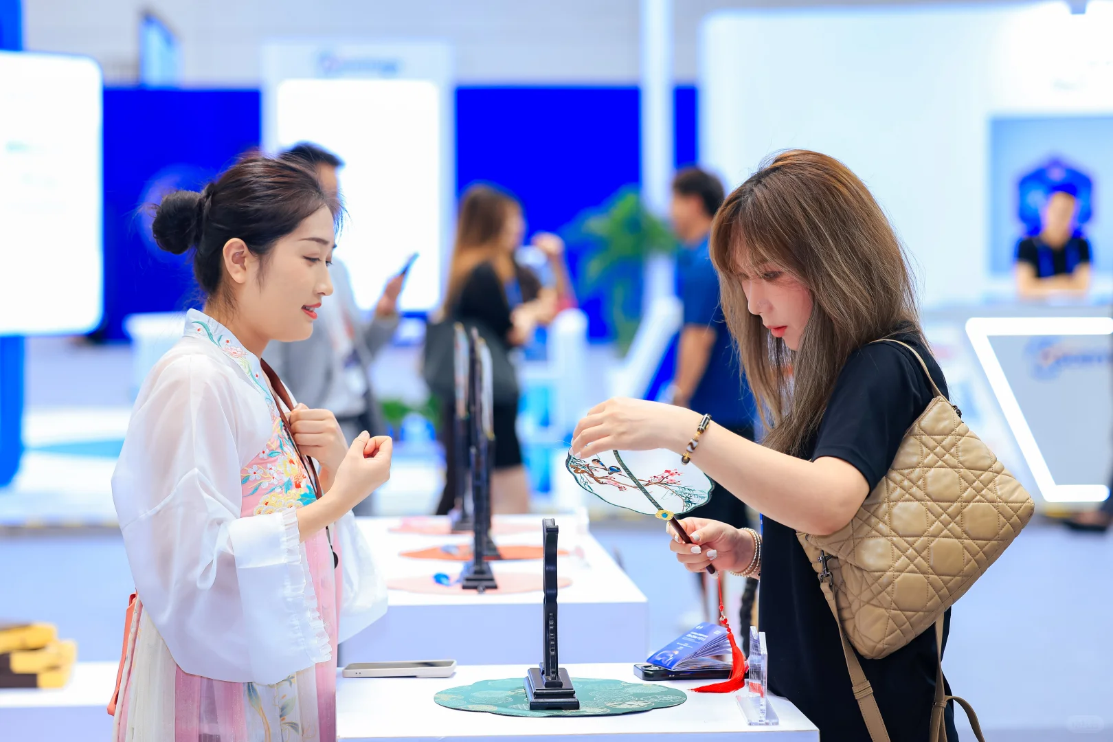 艺术之约 | CBA展会“邂逅”江南风雅！