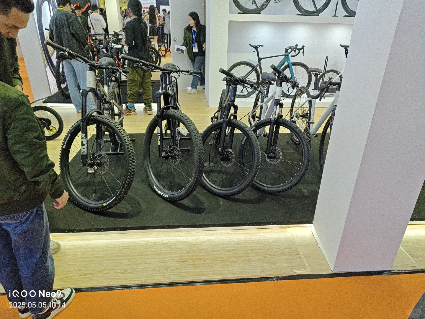 JAVA 自行车展会