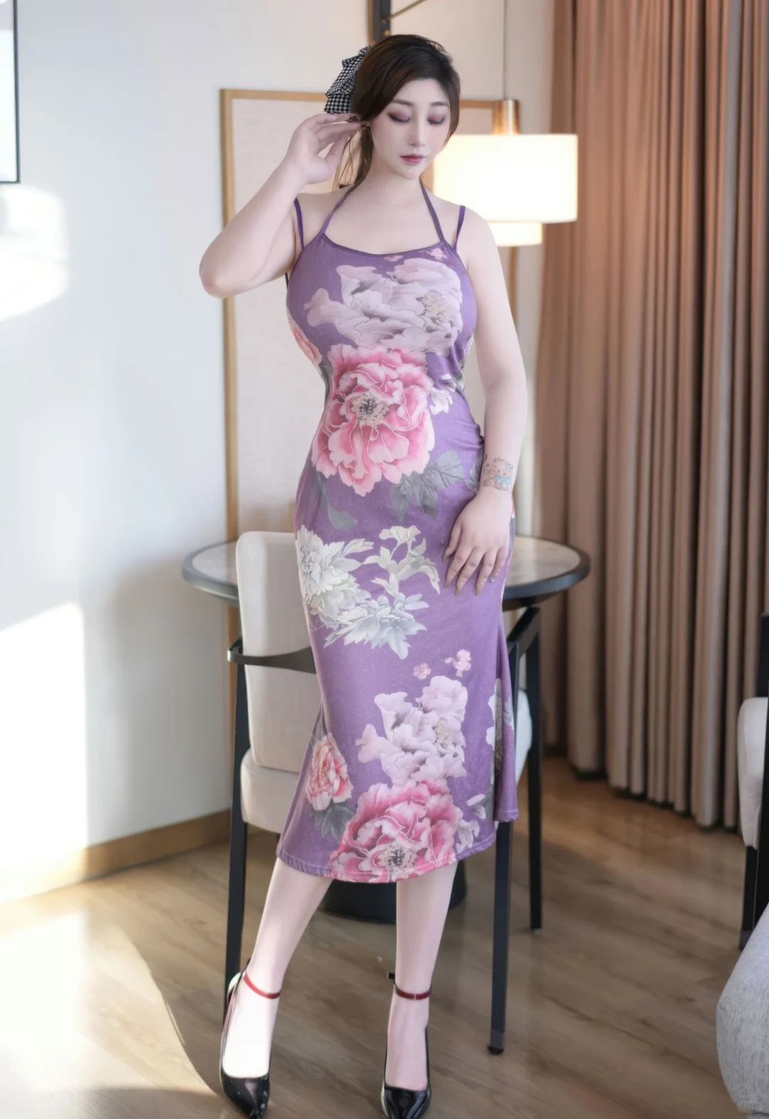 秀机构，身材第一，妲己