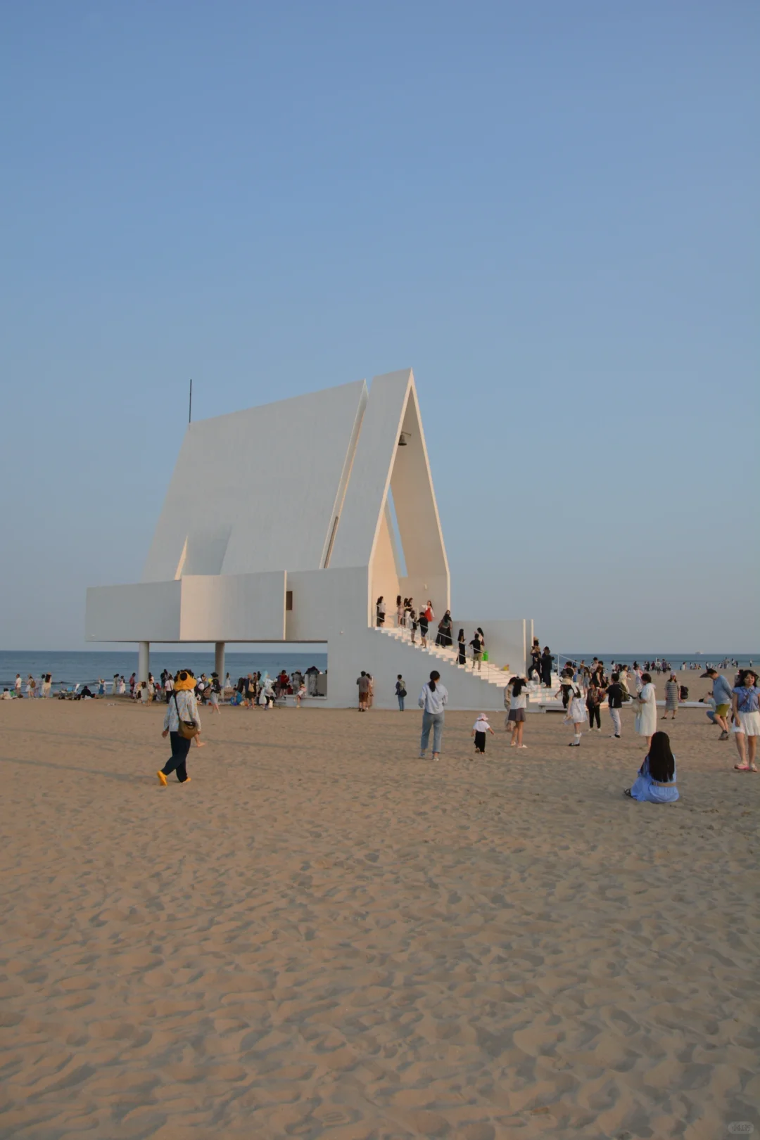 沙子和海让人变美‼️