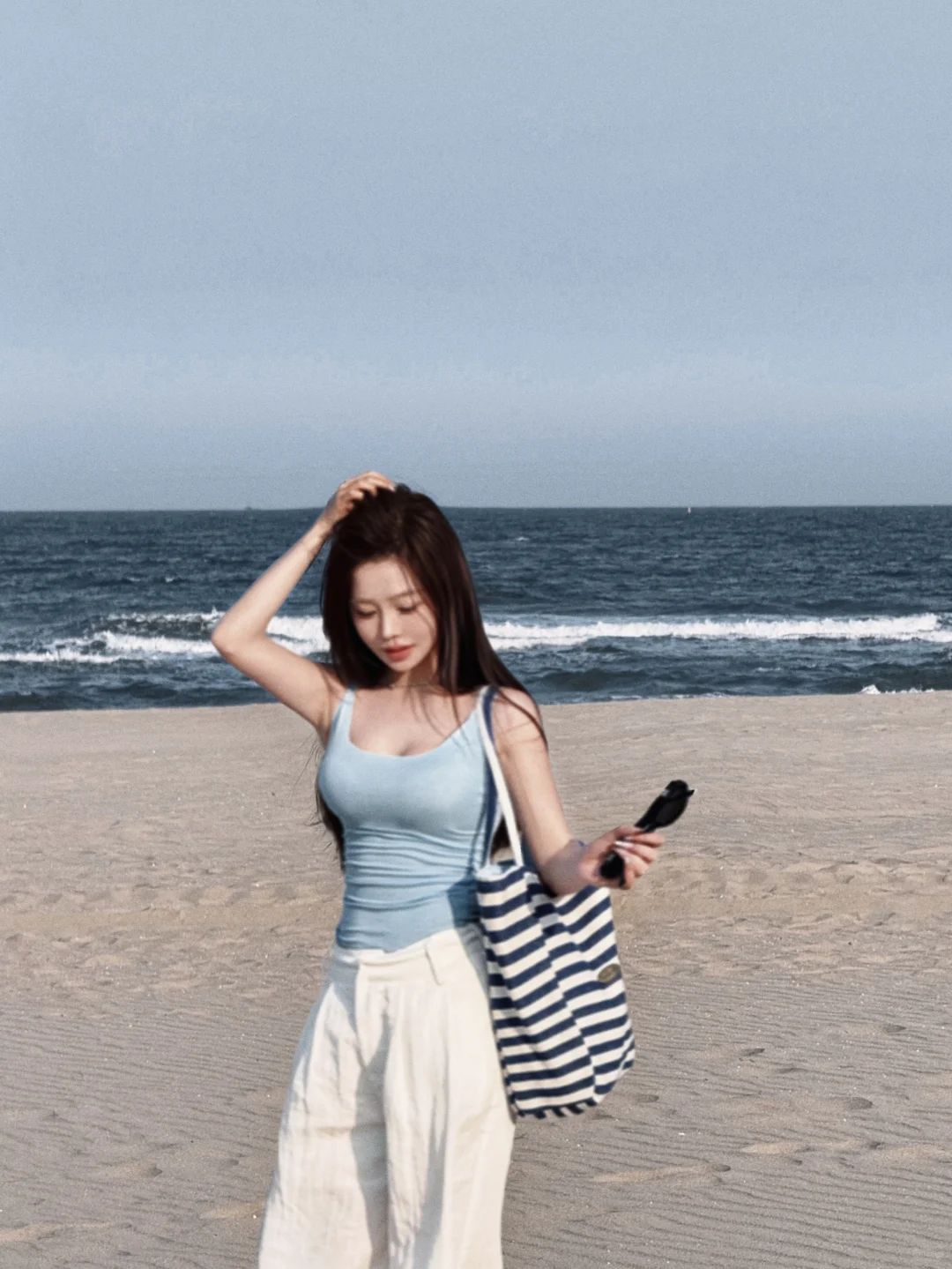 看海的海边女孩? ??????阿那亚