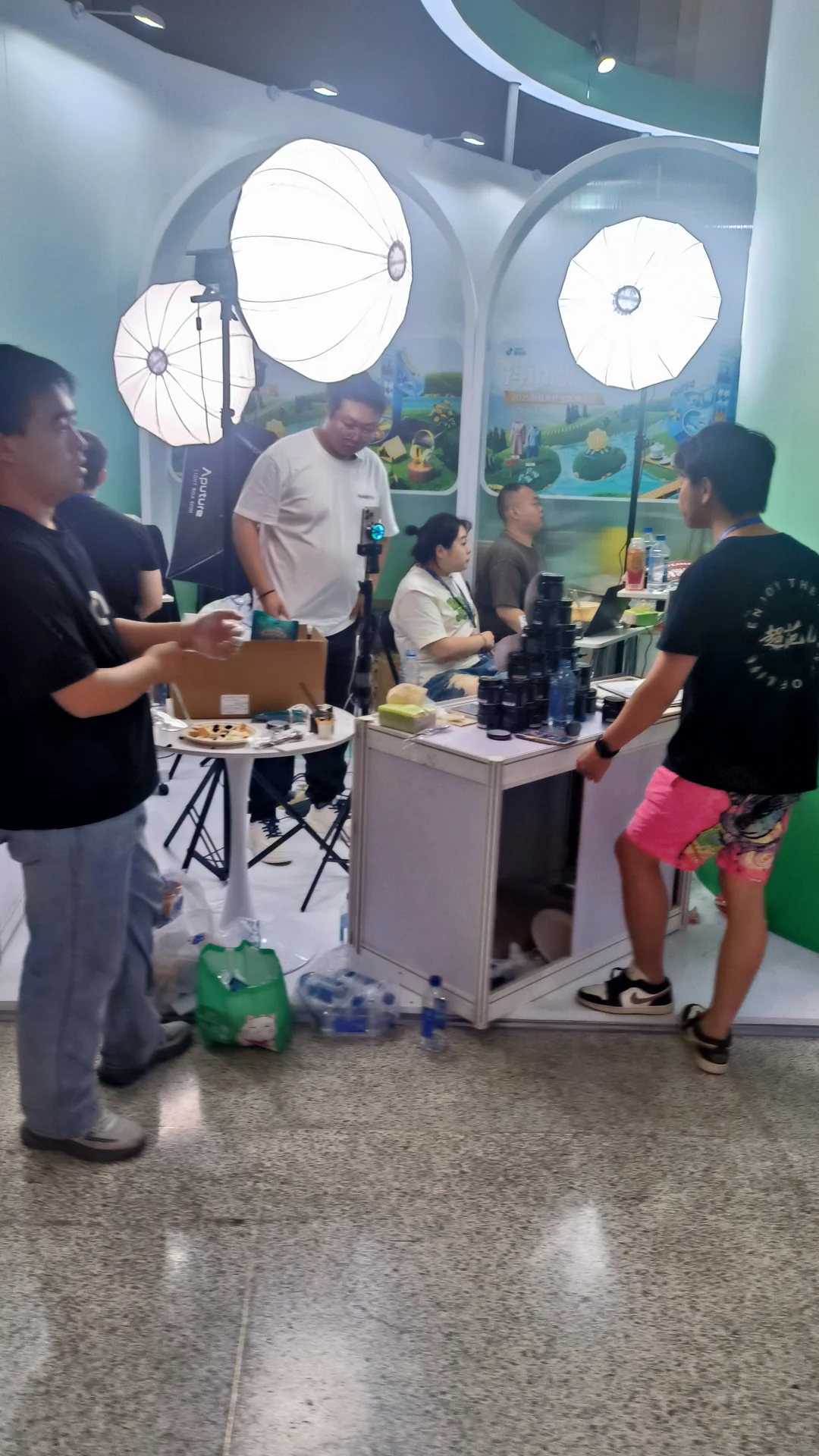 美好生活博览会太好玩了。