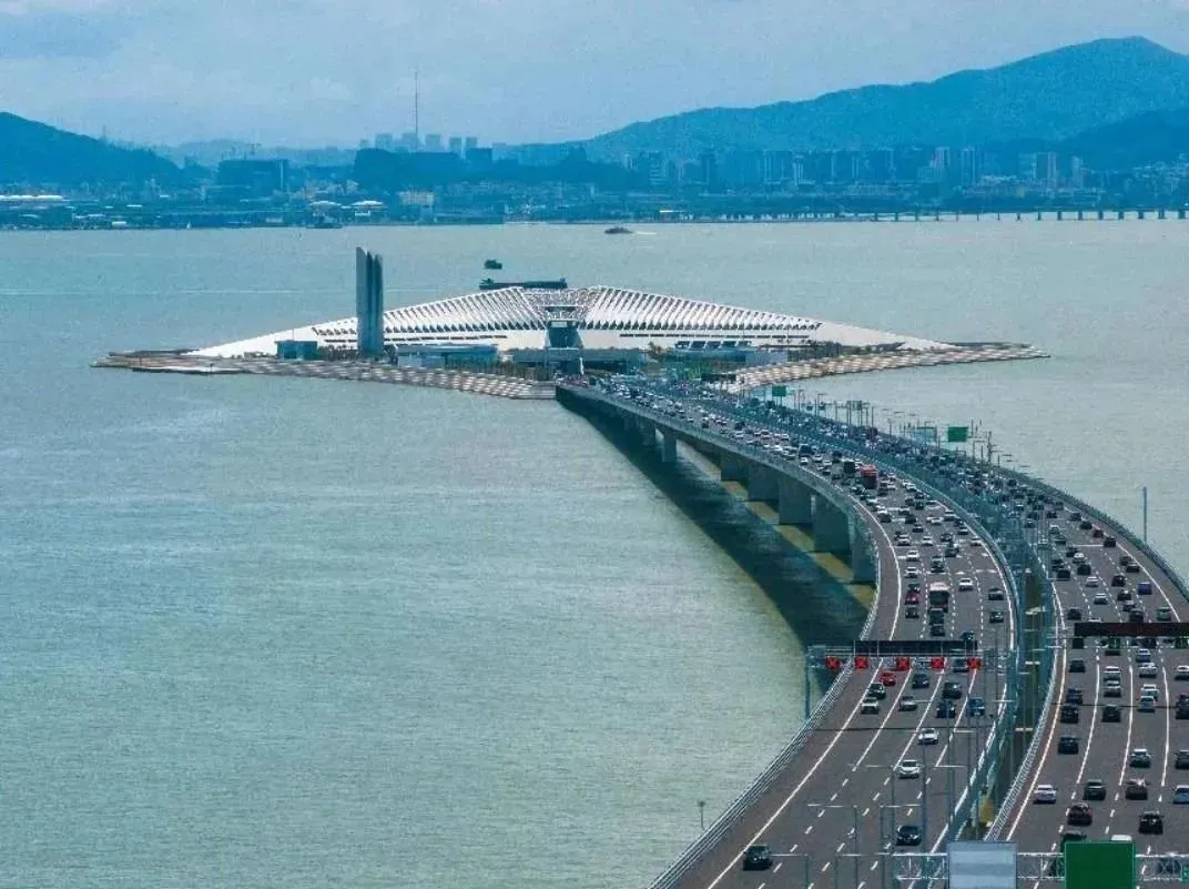 深中通道VR穿越见证中国智造硬核实力