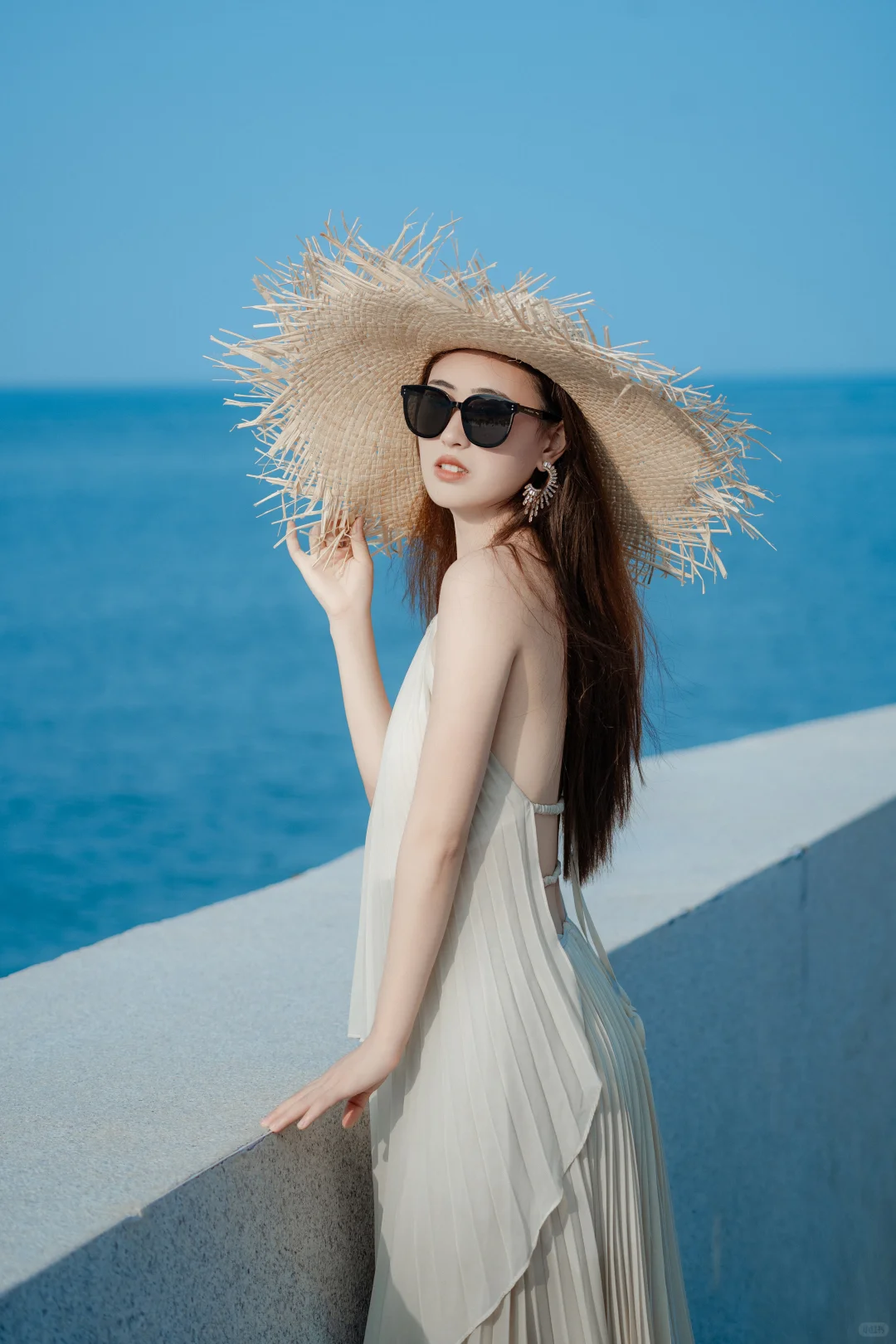 海边拍照姿势！去海边就这样拍?