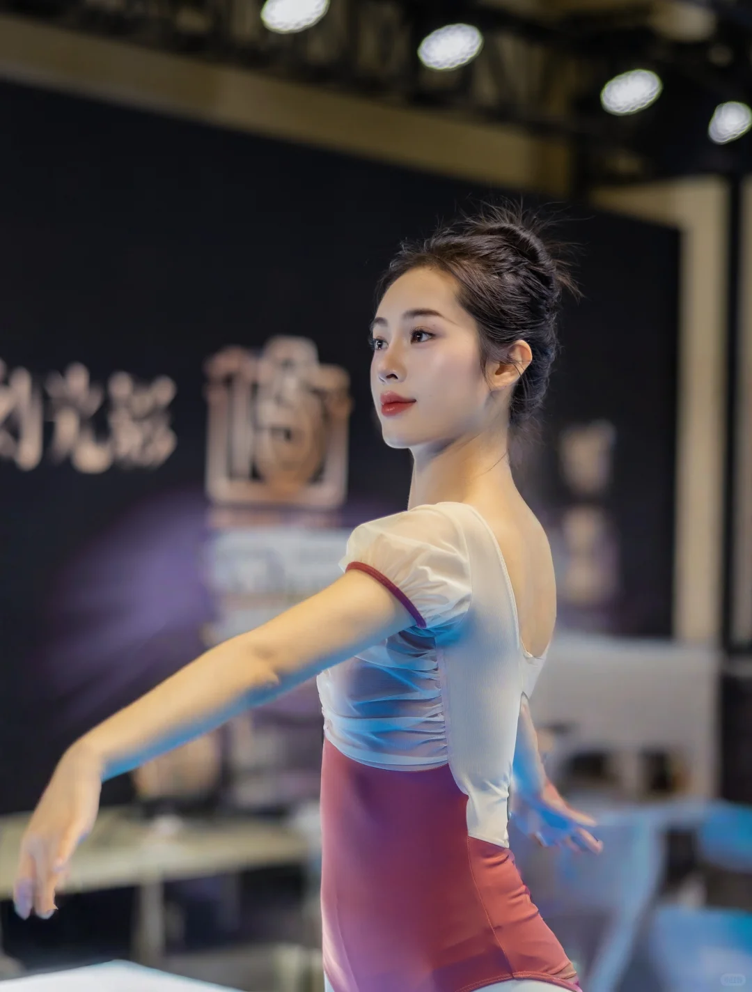 2025国际影像器材博览会上的模特们