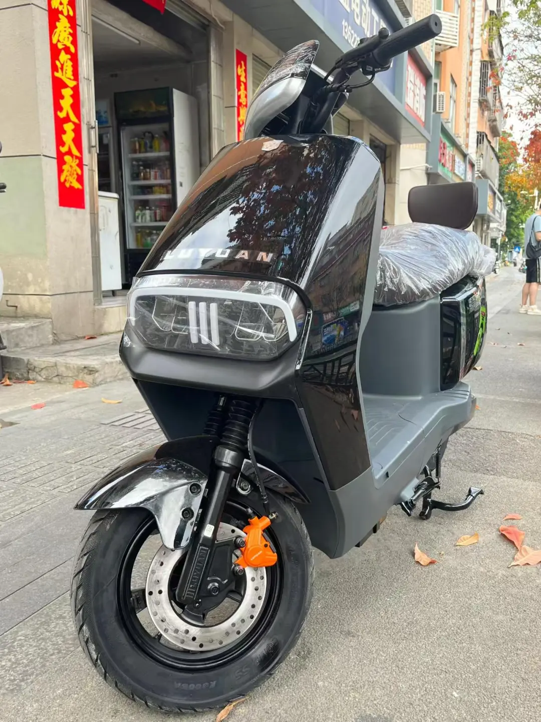 绿源s60，原价3580，关注=团购价2799!