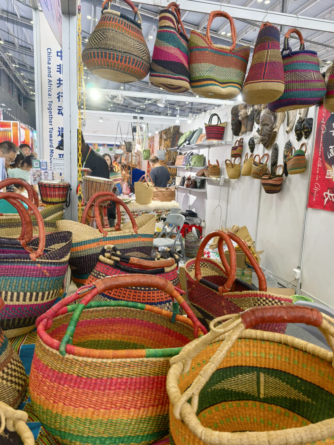 第四届中非经贸博览会感受异国风情