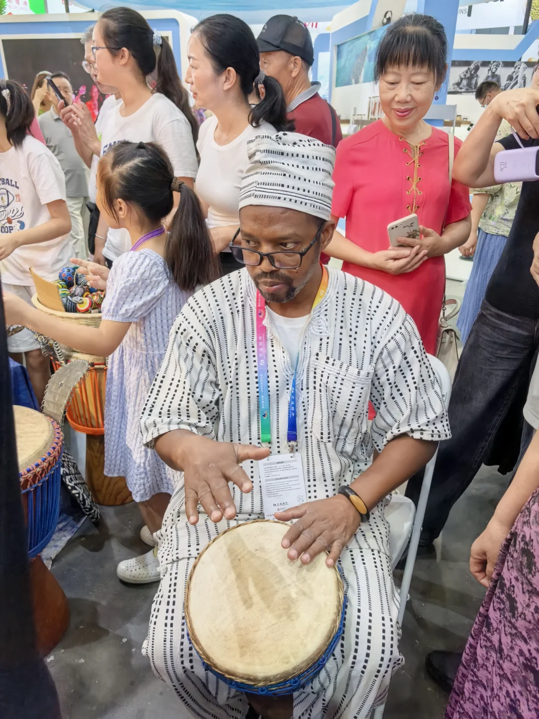 第四届中非经贸博览会感受异国风情