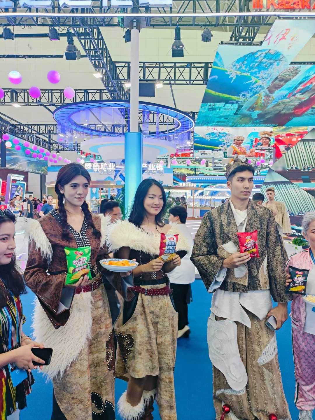 亚欧博览会 ?模特～