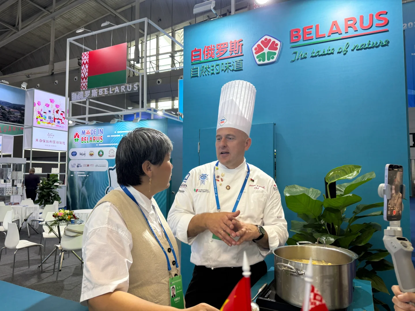 亚欧商品贸易博览会志愿者日常