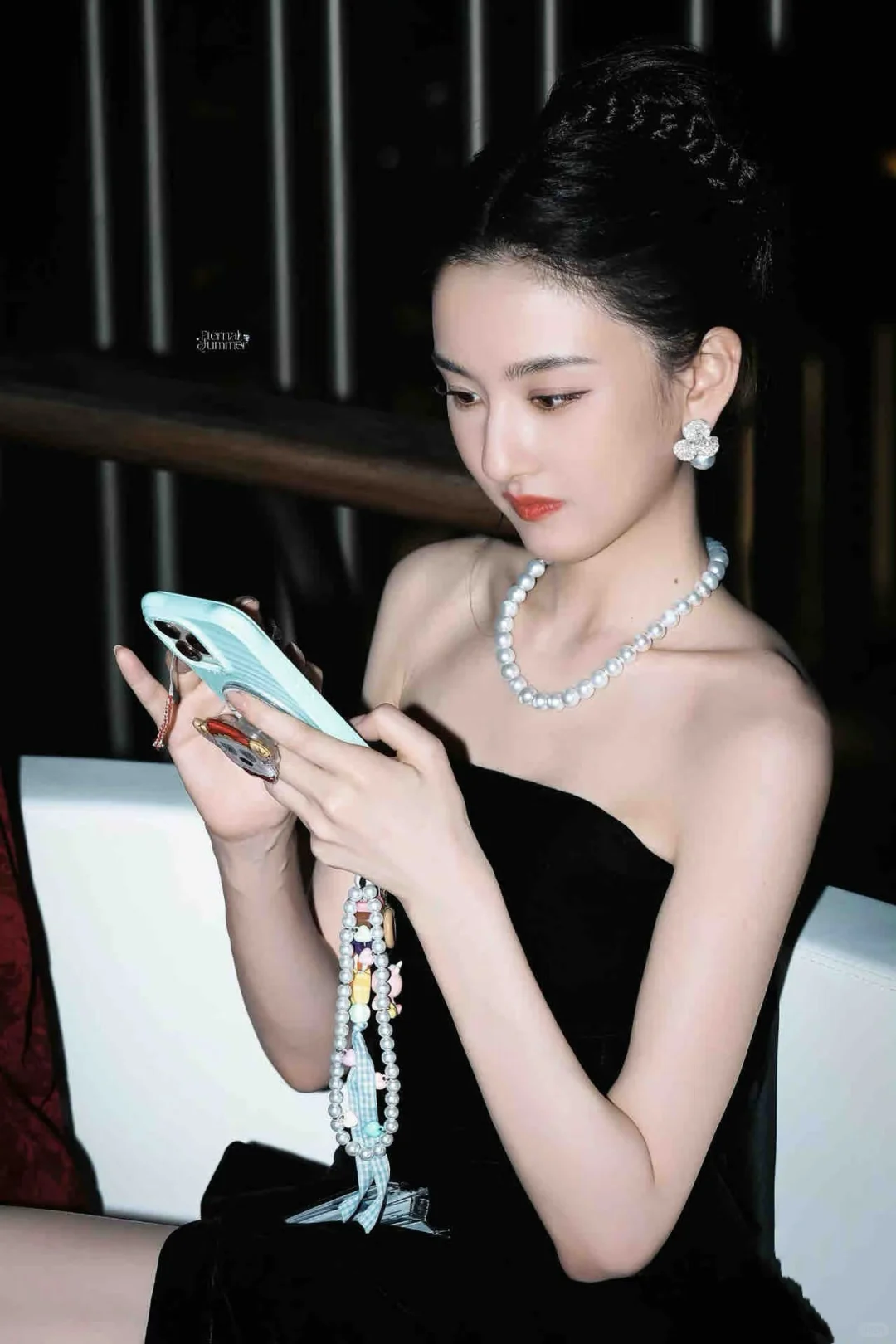 麻麻我出息了 宋祖儿带了我的手机链！