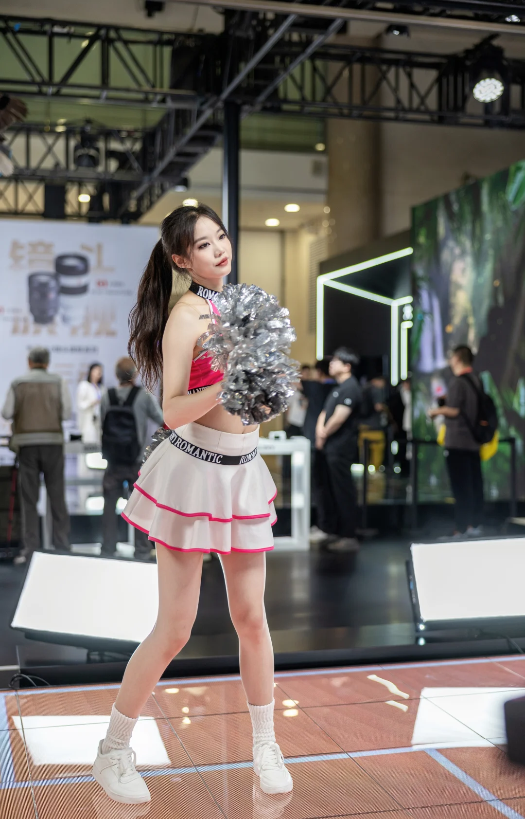 2025国际影像器材博览会上的模特们