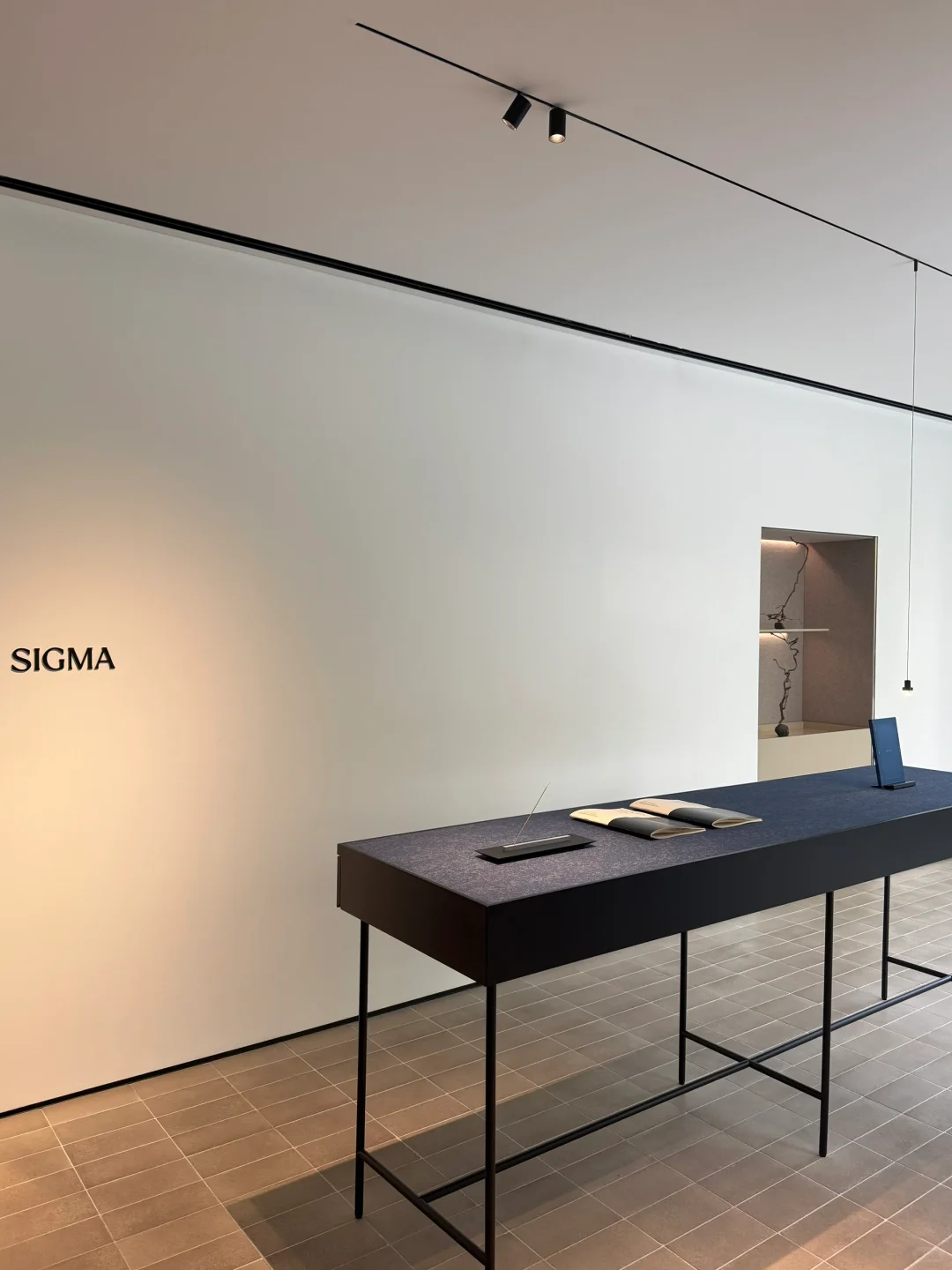 新展| 森冈书店×SIGMA