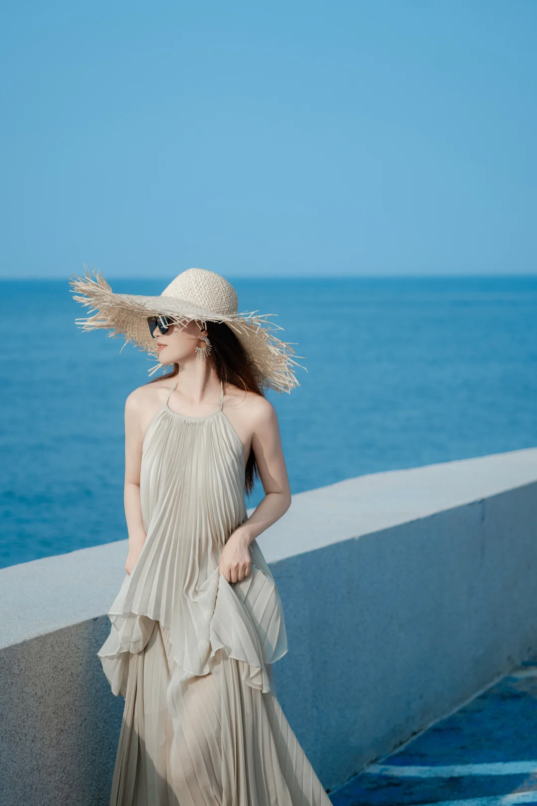 海边拍照姿势！去海边就这样拍?