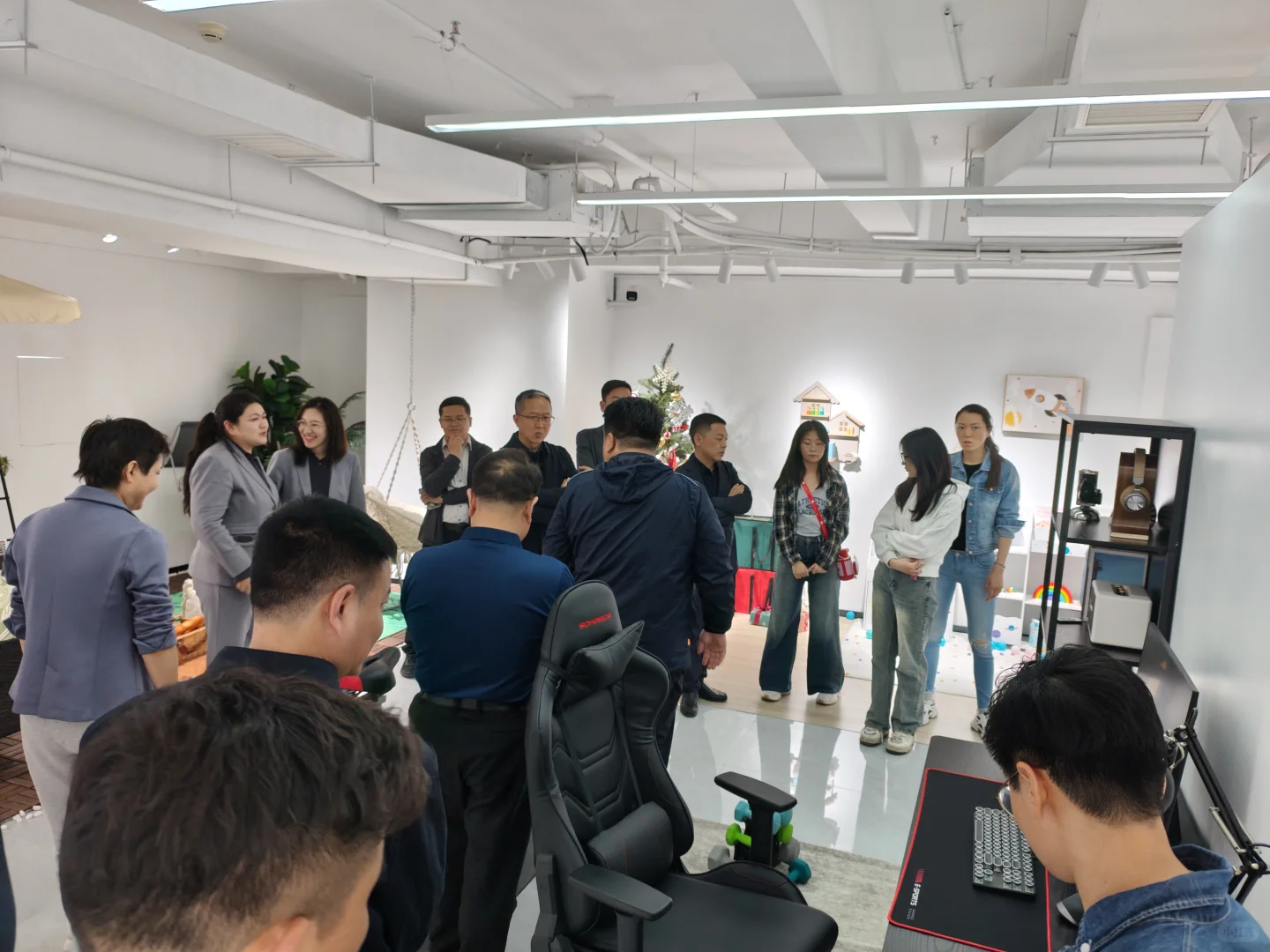 | 回顾 | 探访致欧家居！从河南走向世界！