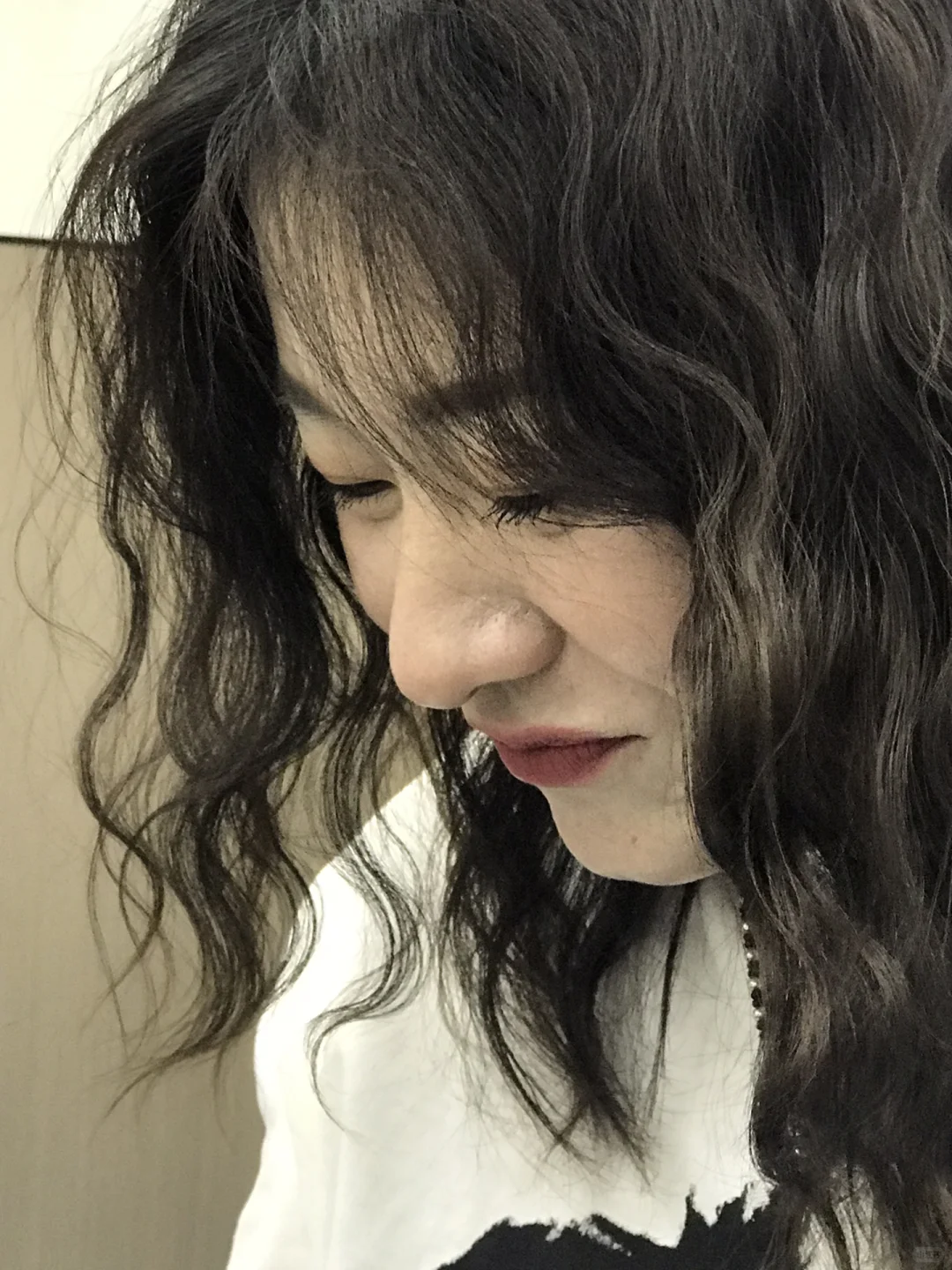 今天我的舅妈格外美丽