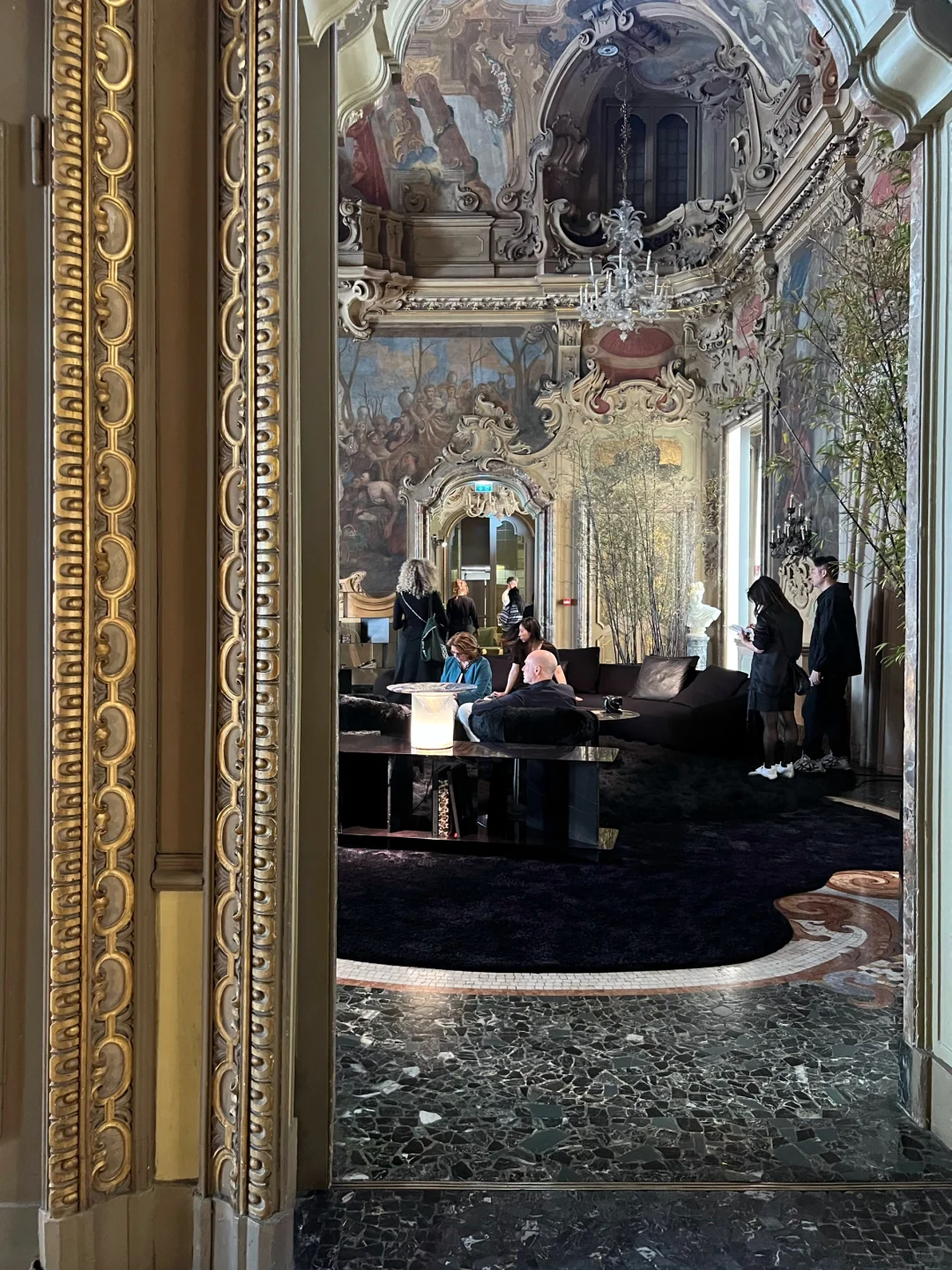 米兰设计外展✨ Neutra x Palazzo Visconti