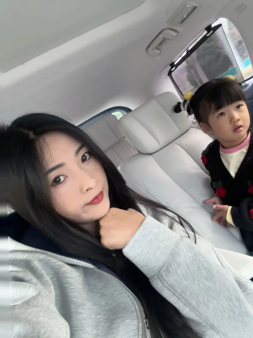 35岁麻麻与她的可爱女鹅