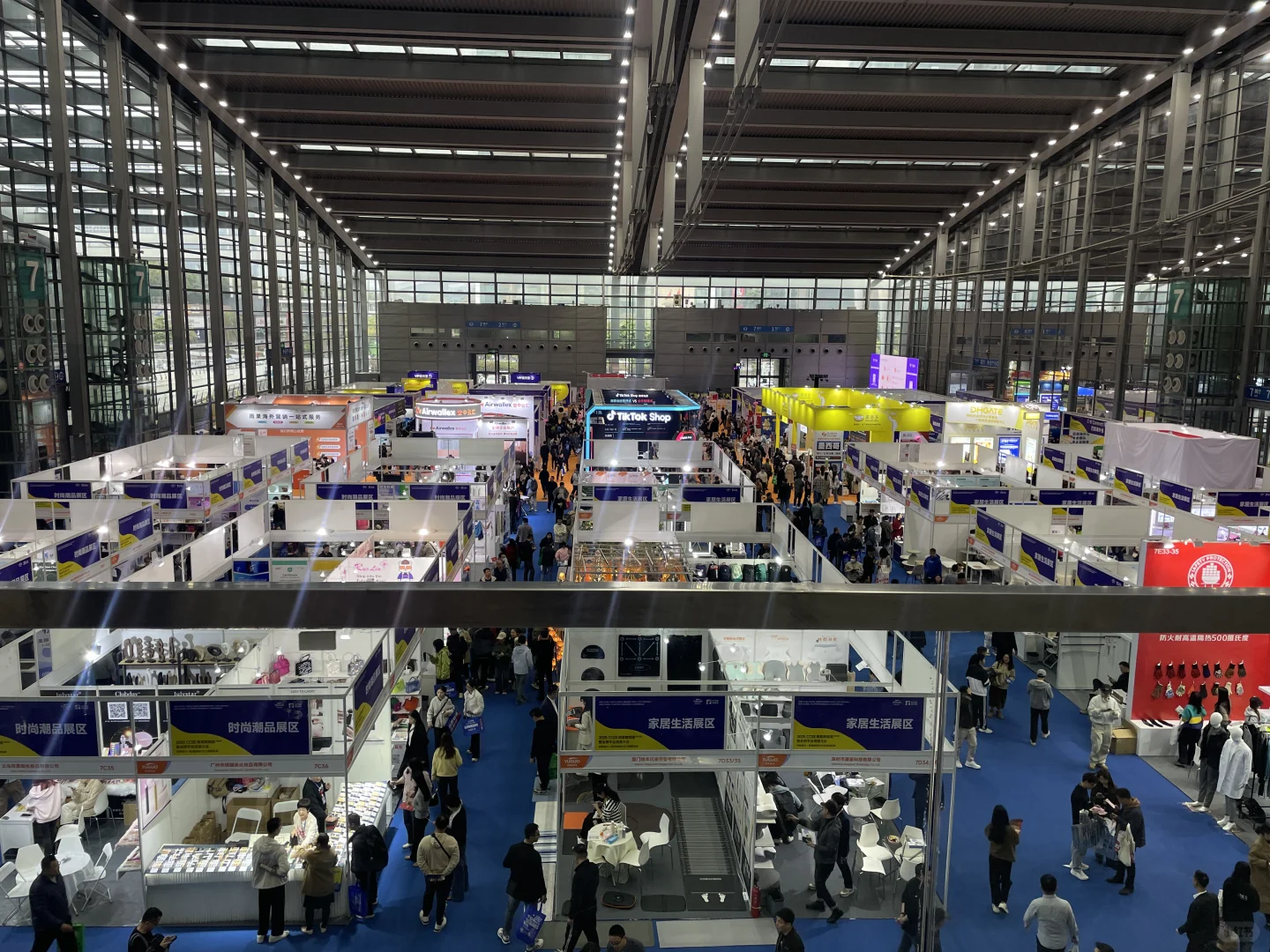 这周刚参加完雨果跨境展，说说感受?