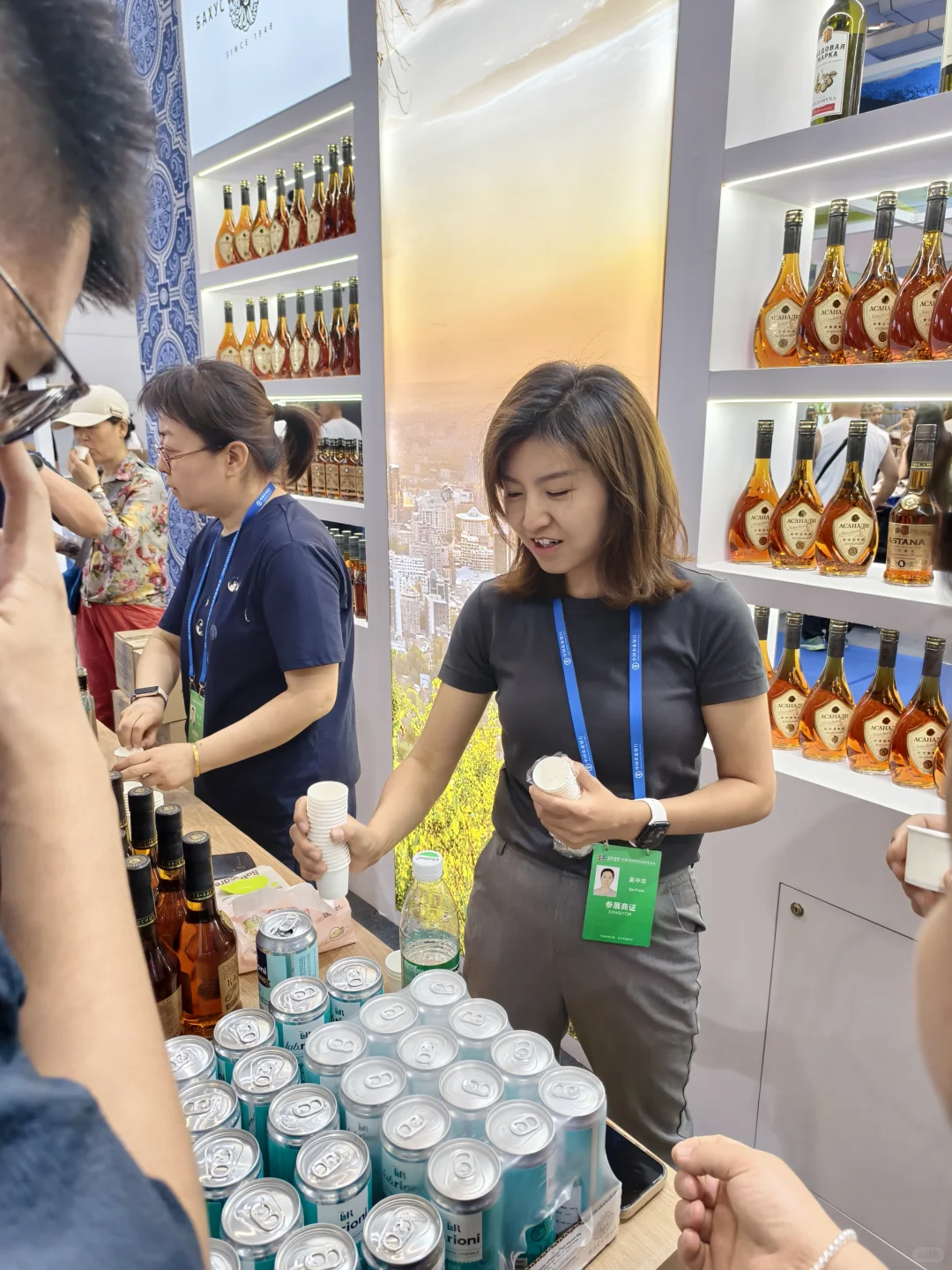 亚欧博览会上的真实体验女生请划走