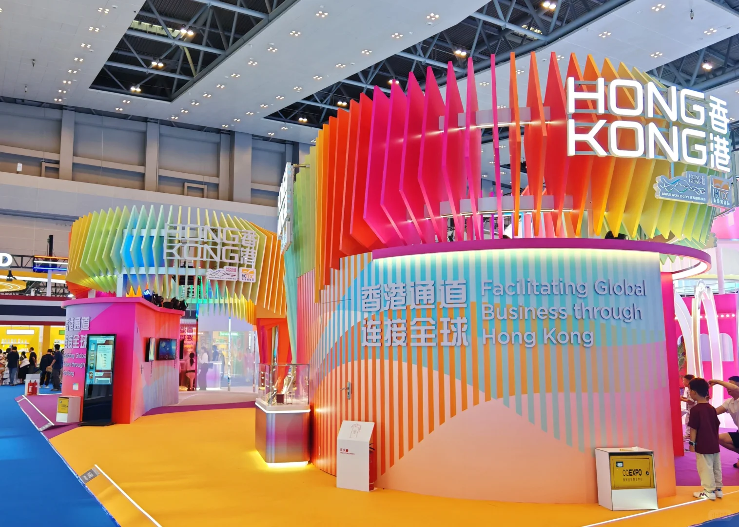 香港馆的颜色最出挑，现场更美～