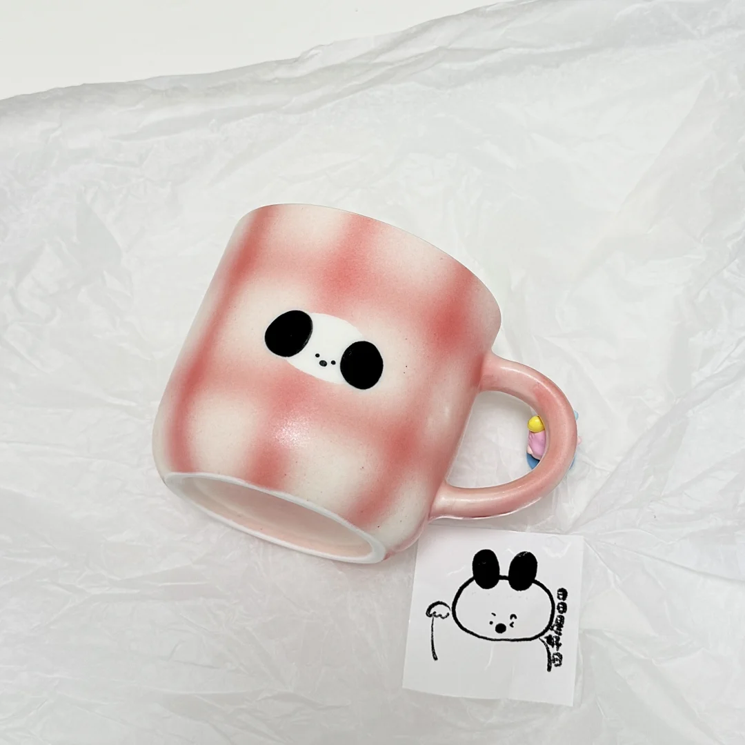 报名枎白游游个展