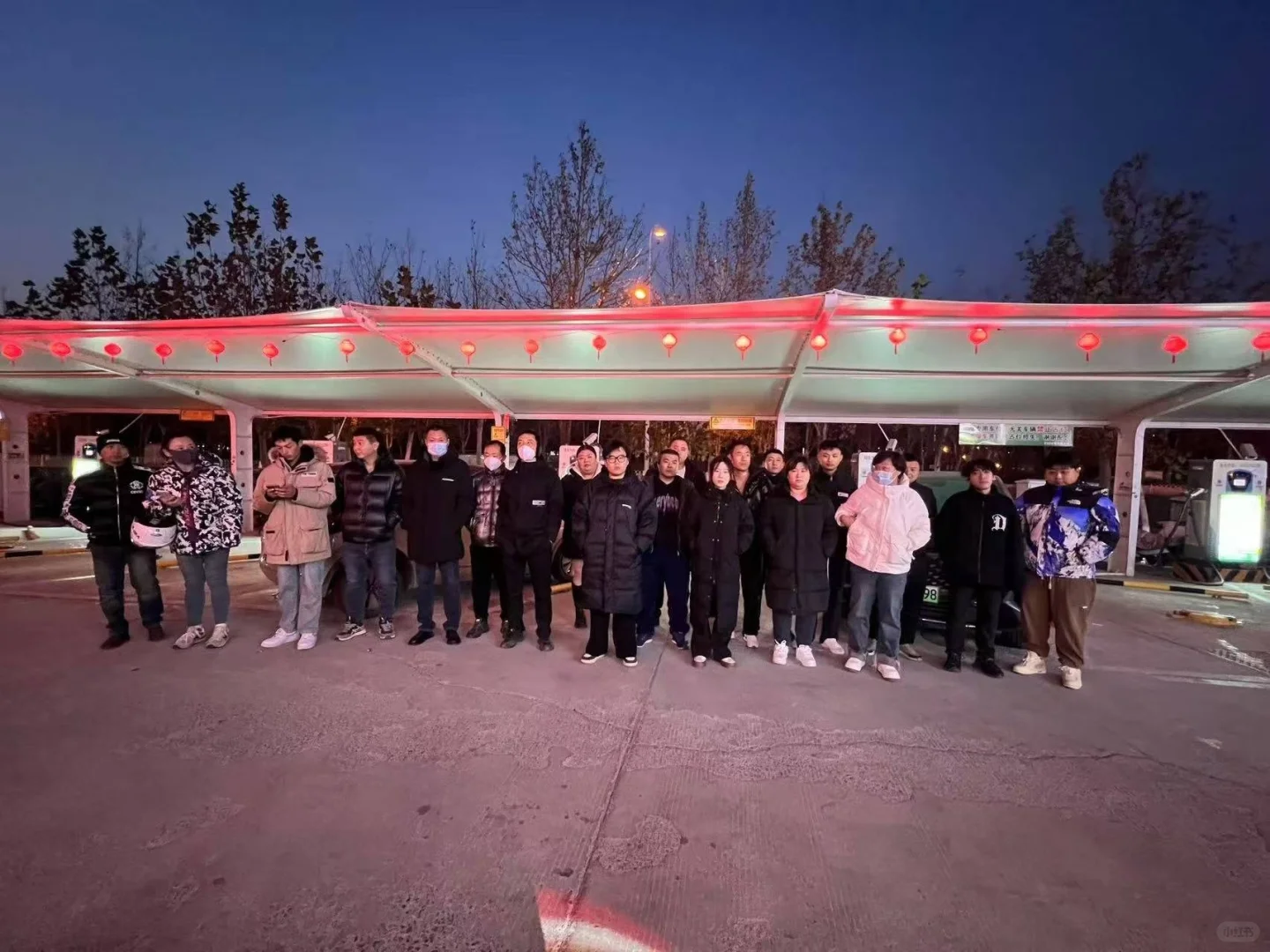 石家庄开会员工充场-拍视频照片充场-展