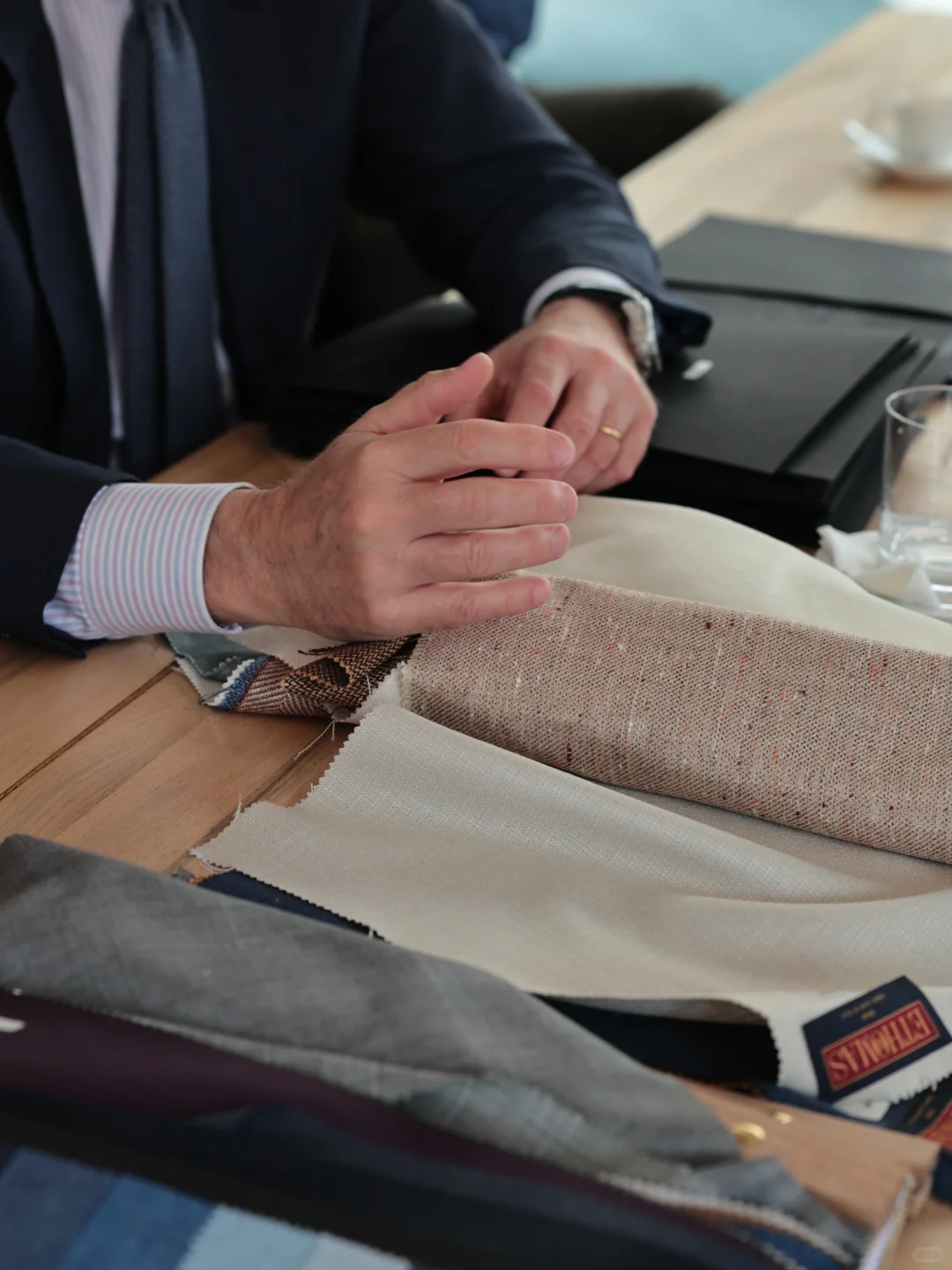 探訪Lugano湖上的絲綢之王 —— E. Thomas