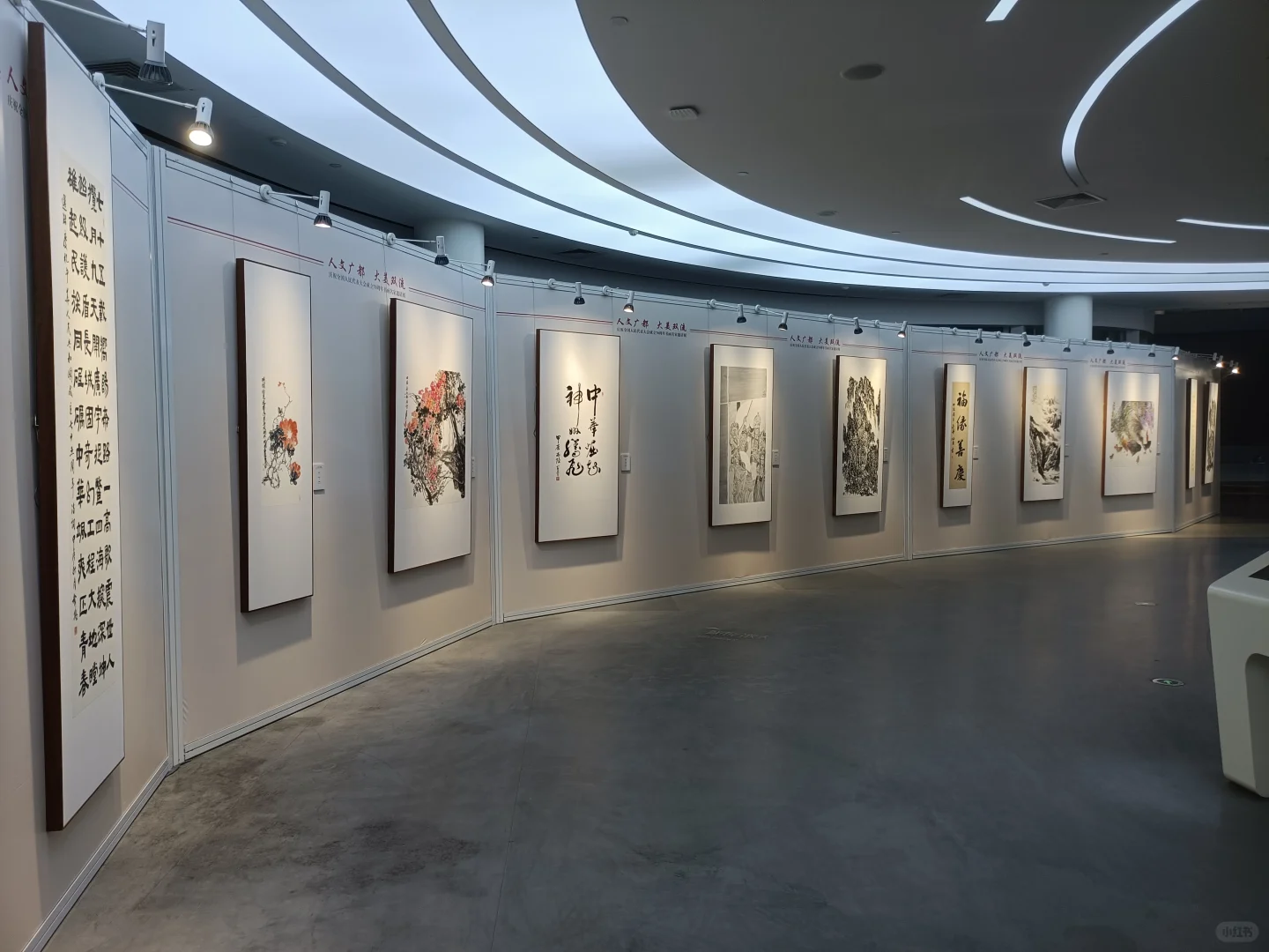 成都无缝展墙 ?无柱展墙安装搭建租赁