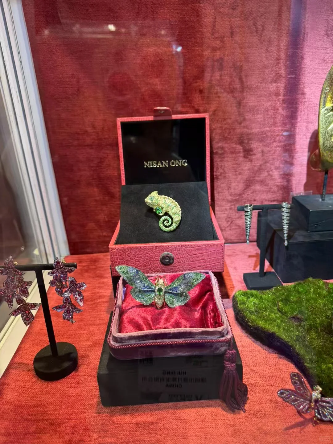 世事动荡 珠宝恒定 2025年6月香港珠宝展浅