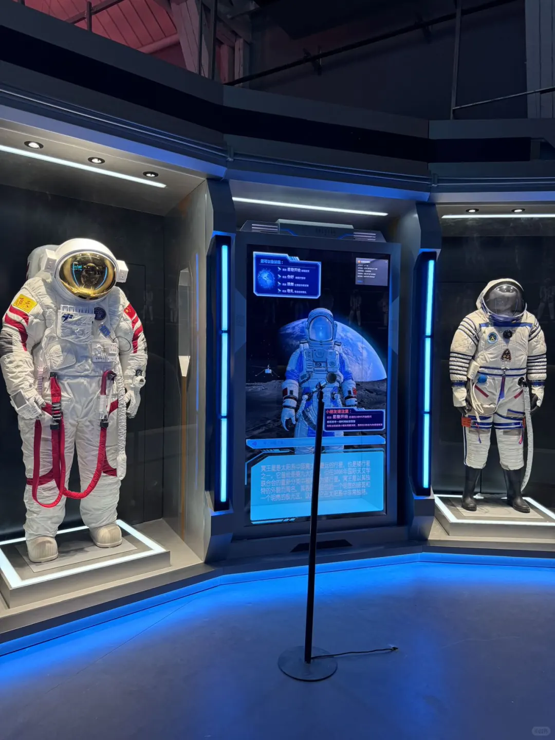 济南避暑好去处！航天展带你探索天上奥秘✌️