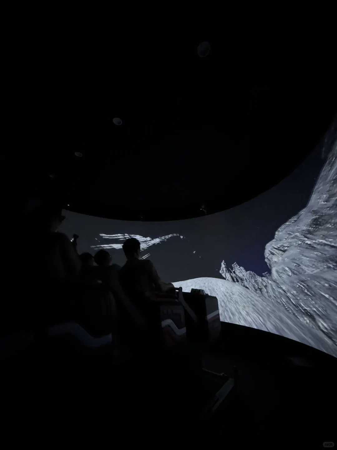 济南避暑好去处！航天展带你探索天上奥秘✌️