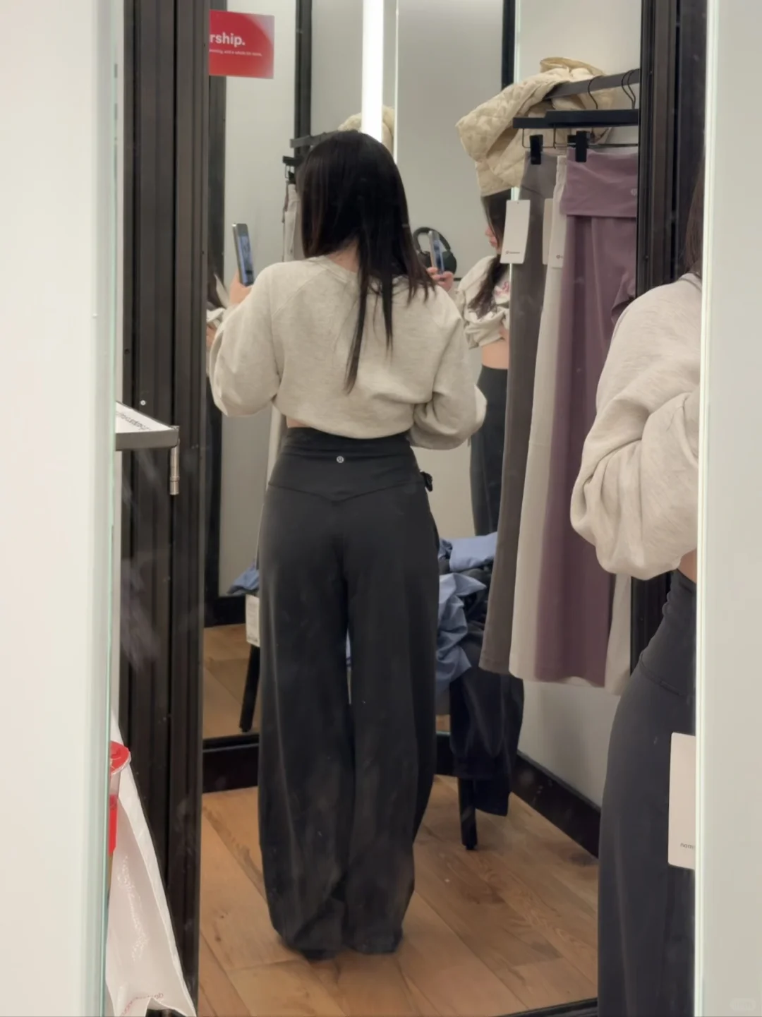 谁来帮我选条lulu裤子