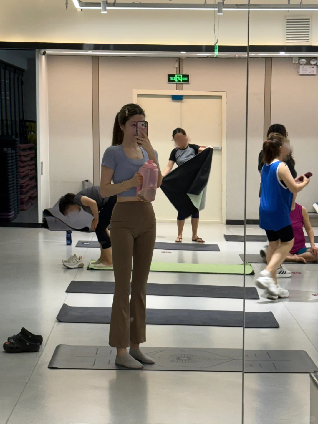 瑜伽裤又买短了……