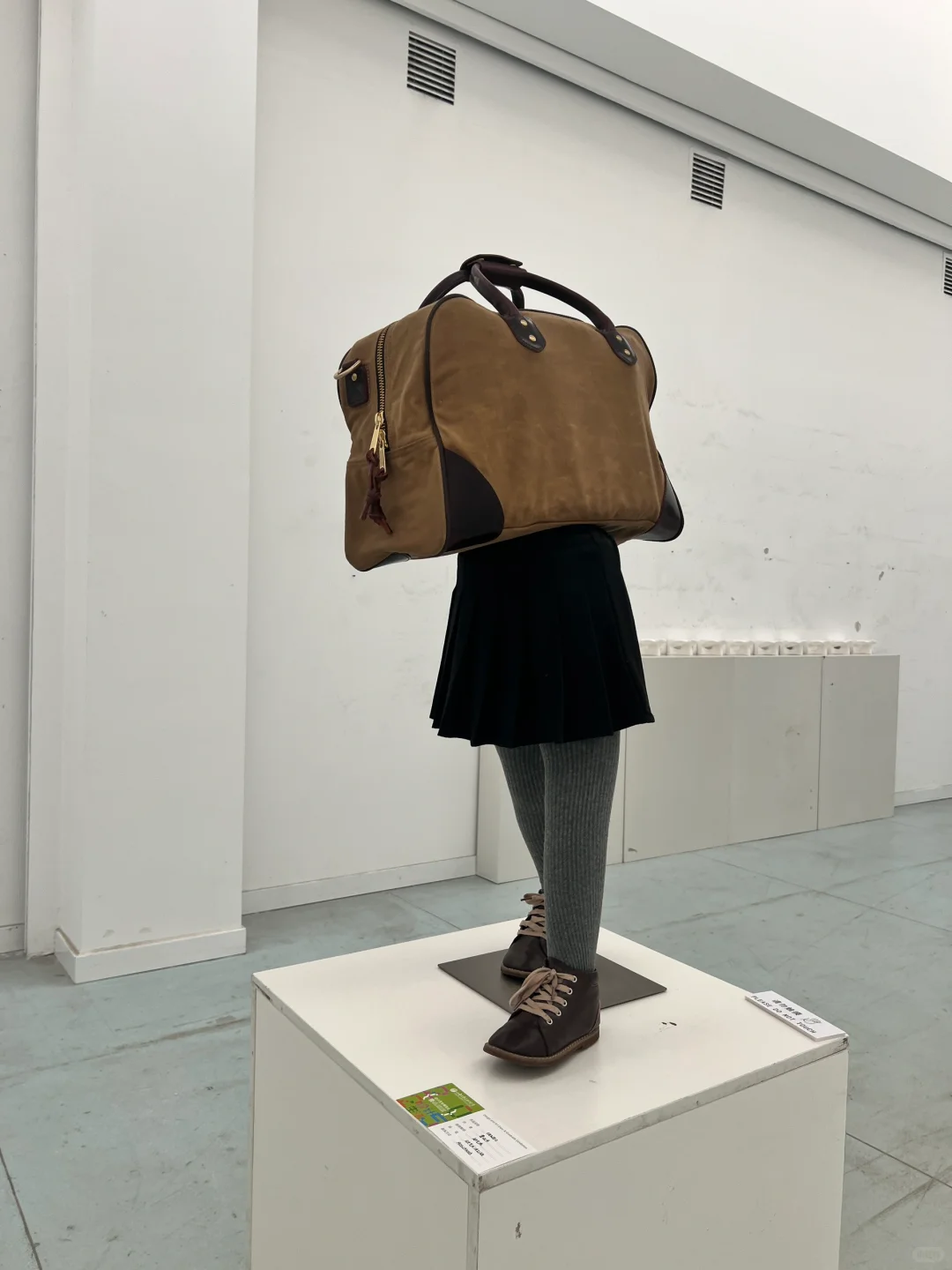 是山工艺的毕业展啊啊啊～?