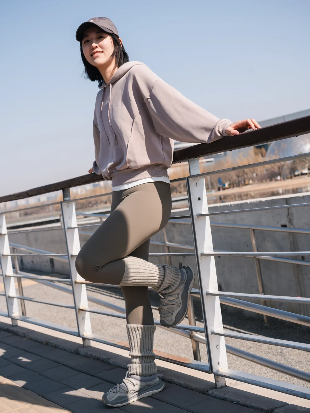 穿瑜伽裤的女孩，你很美