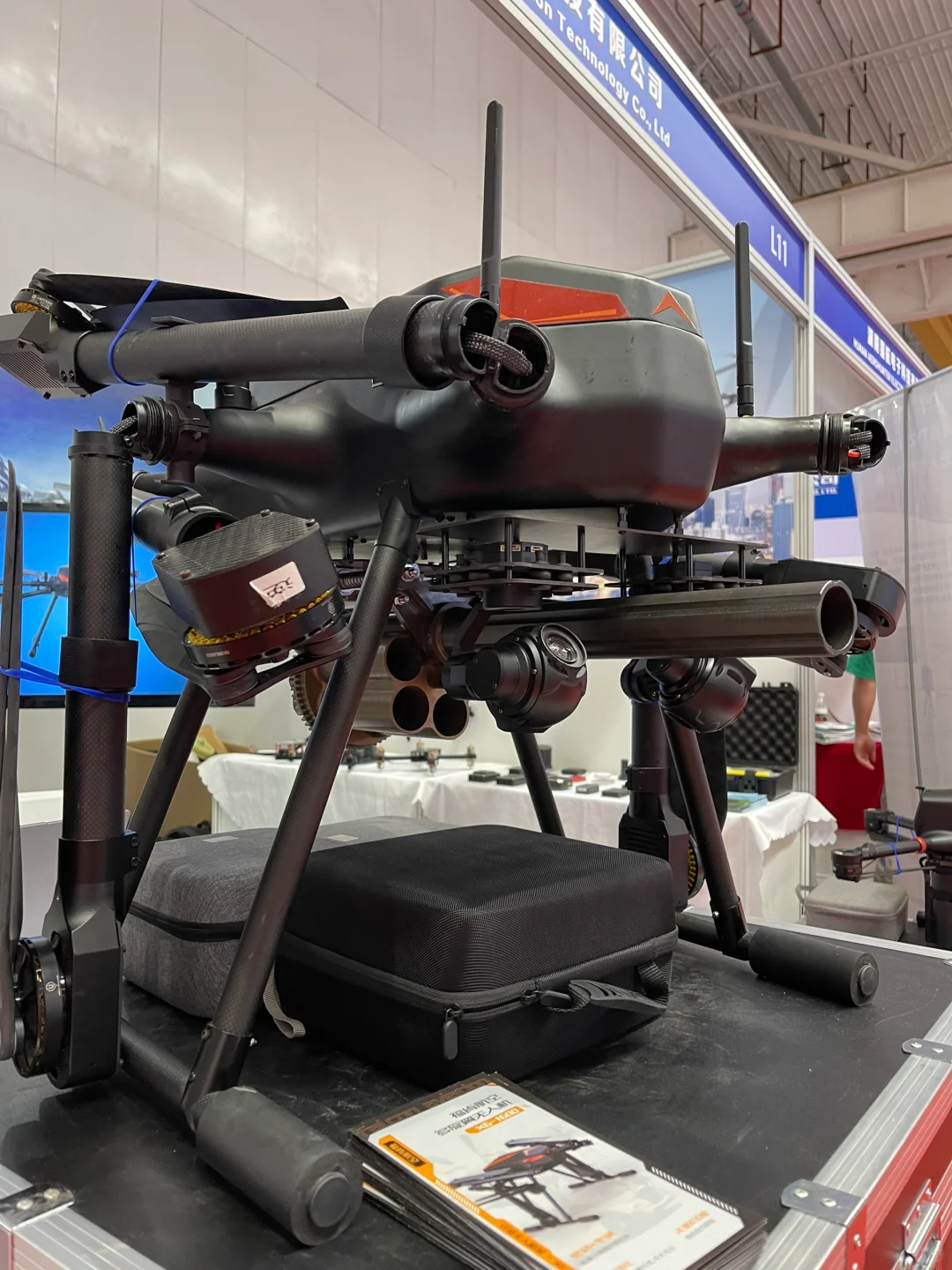 无人机x全国无人机大赛 心沉手稳才行啊