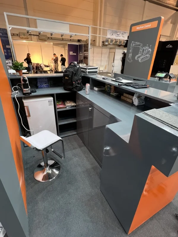 ?宽创@CHCNAV: 客户的成功才是BM的成功