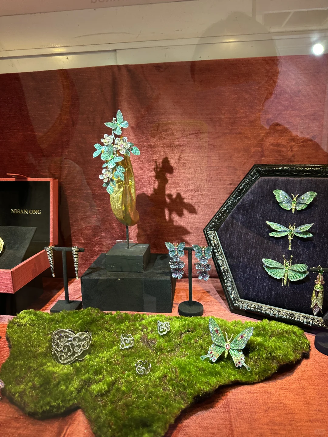 世事动荡 珠宝恒定 2025年6月香港珠宝展浅