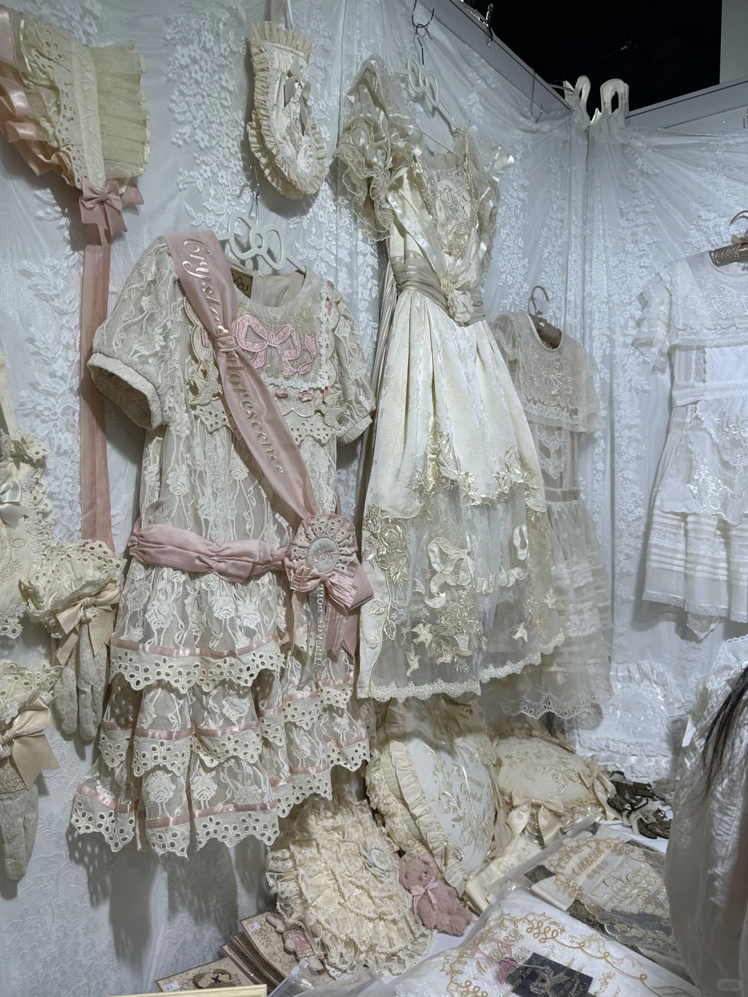 玻璃花信诺亚设计展