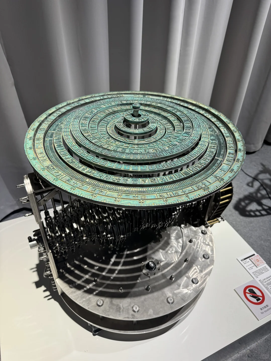 是毕业设计展不是“设计展”