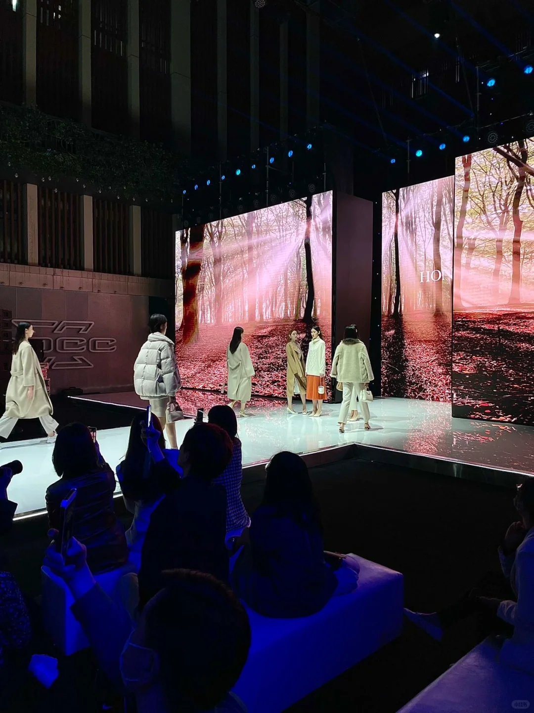 看秀|武汉时裳产业荟|潮流×艺术