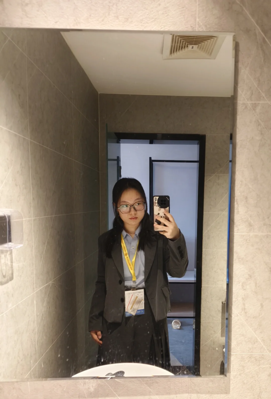 展会一点也不好玩！