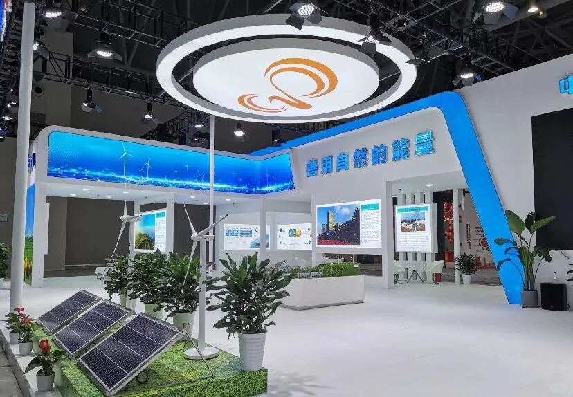 重庆西洽会！科技风展台随手拍都是质感俩字